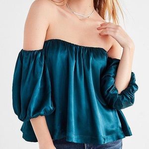 NWT Urban Outfitters Off the Shoulder Top